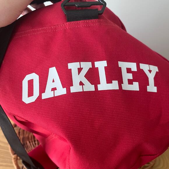 Oakley College Duffel Bag Chili Pepper Red One Size - Picture 5 of 8